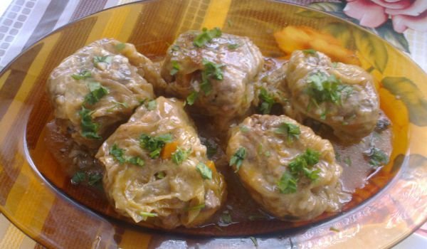 Сарми със свинско и гъби