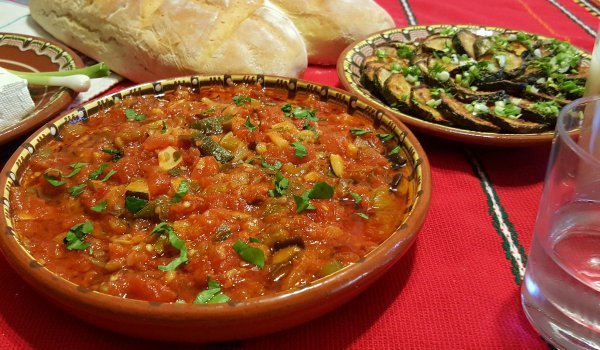Селска манджа с патладжани