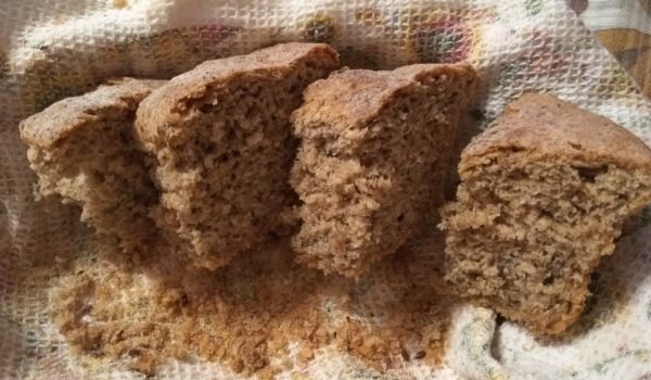 Селски хляб с два вида брашно