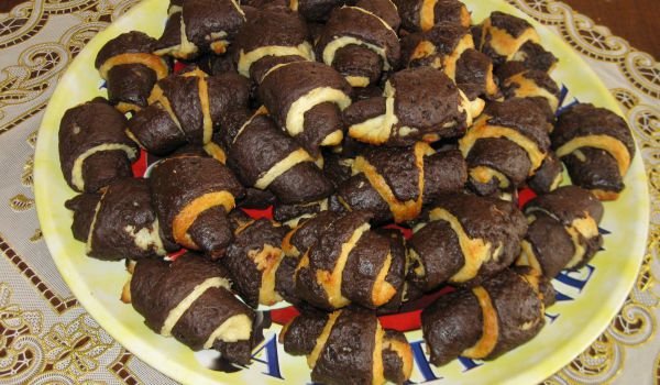 Шарени кифлички