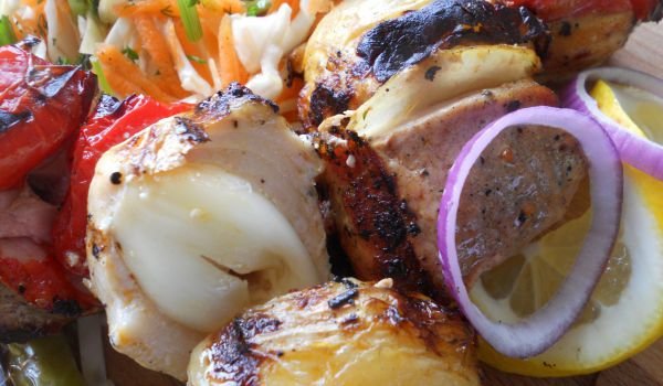 Шиш с 3 вида месо и зеленчуци