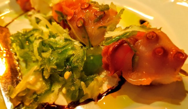 Шишчета от октопод и пушена сьомга