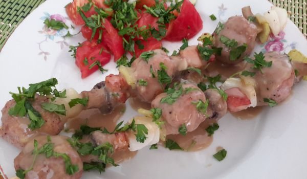 Шишчета с кюфтенца, гъби и бекон