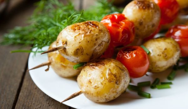 Шишчета с млади картофки