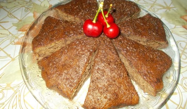 Шоколадов сладкиш с шоколадови пръчици