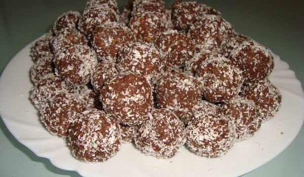 Шоколадови бонбони с ром