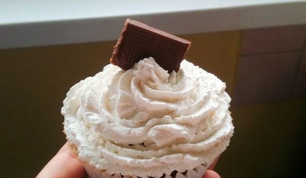 Шоколадови мъфини с банан