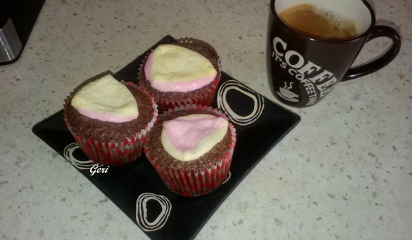 Шоколадови мъфини с Маршмелоу