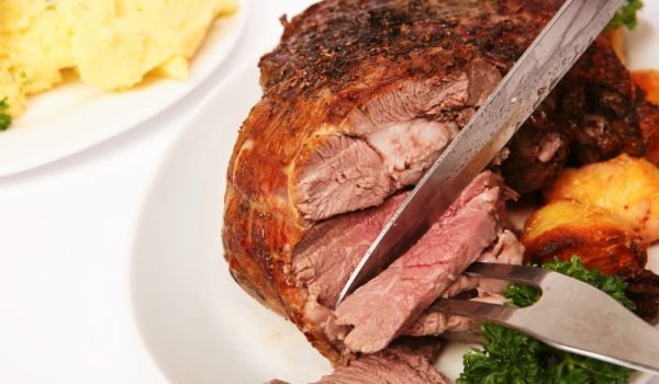 Шпикован овнешки бут