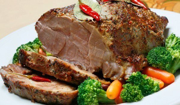 Шпиковано телешко