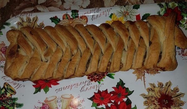 Щрудел с бутер тесто и ябълки