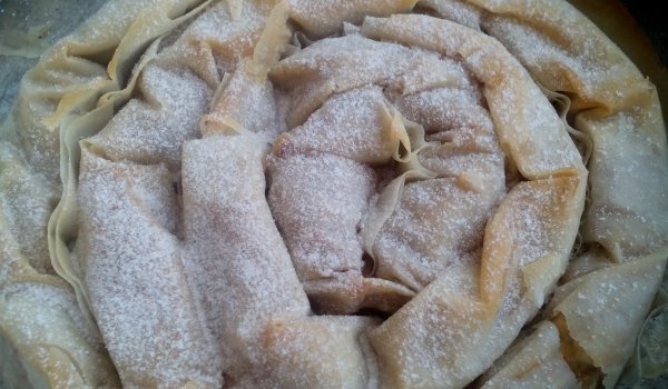 Щрудел с ябълки и банани