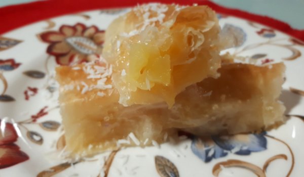 Щрудел с кокос и ананас