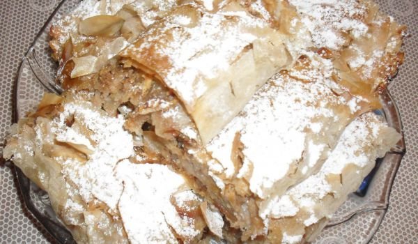 Щрудел с моркови и зелени ябълки