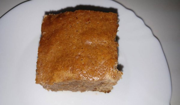 Сиропиран сладкиш с кисело мляко