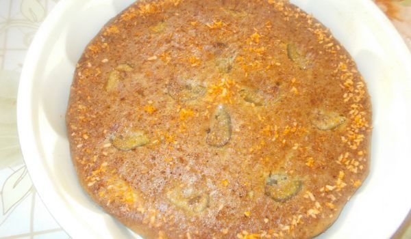 Сиропиран сладкиш със смокини и кокос