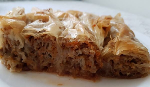 Сиропиран тиквеник с орехи и канела