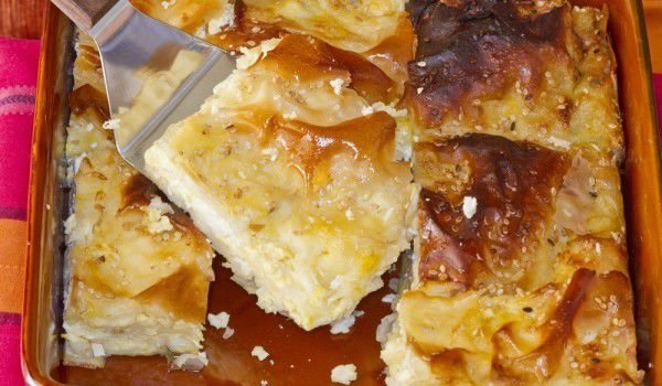 Сладка баница с прясно мляко - Моята Рецепта