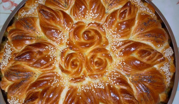 Сладка канелена питка с мак