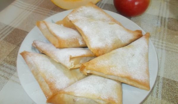 Сладки банички с ябълки и тиква