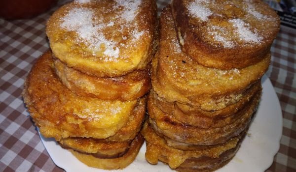 Сладки пържени филийки