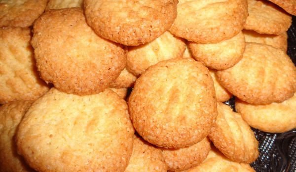 Сладки с кокос