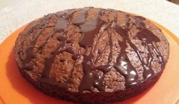 Сладкиш с ароматен чай