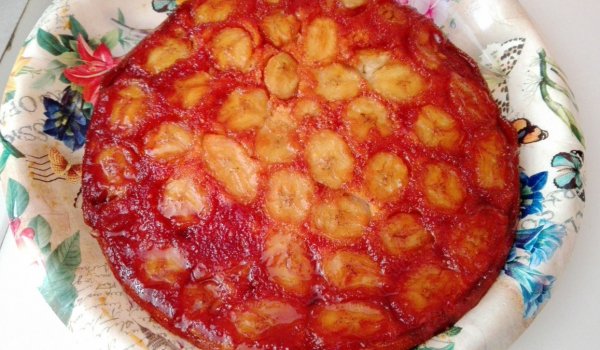 Сладкиш с банани и карамел