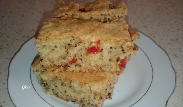 Сладкиш с ябълки, орехи и локум