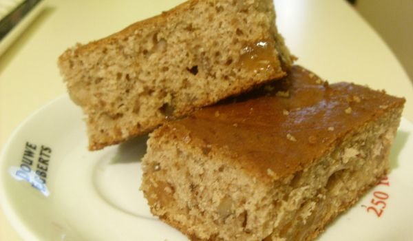 Сладкиш с локум, орехи и канела (импровизация)