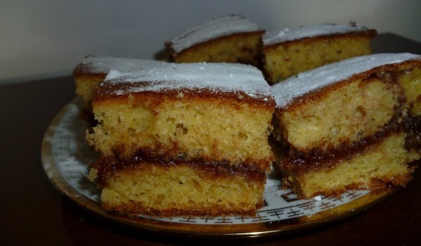 Сладкиш с мармалад