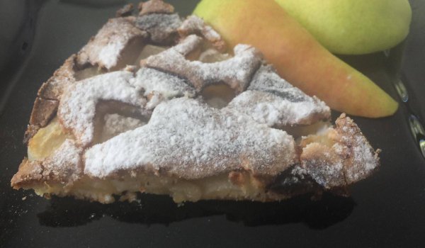 Сладкиш с шоколад и пресни круши