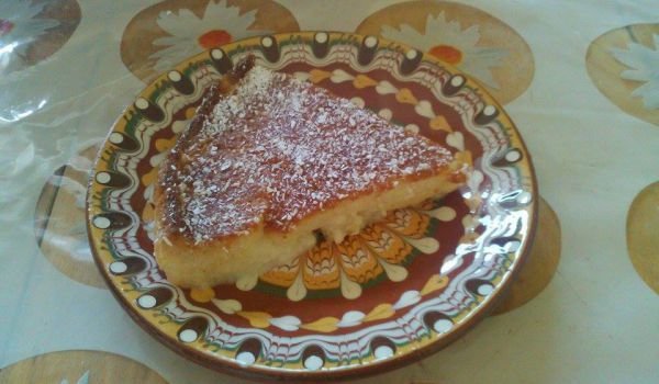 Сладкиш, сиропиран с прясно мляко