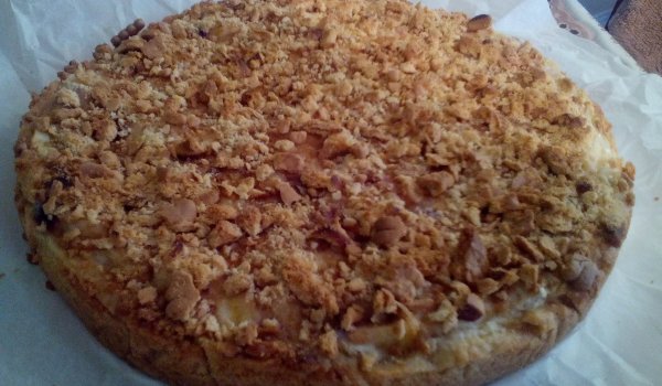 Сметанов пай с праскови