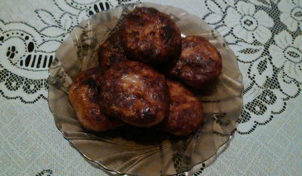 Сочни кюфтета в було
