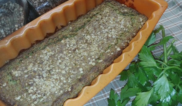 Содено хлебче с ориз, овесени ядки, магданоз и семена