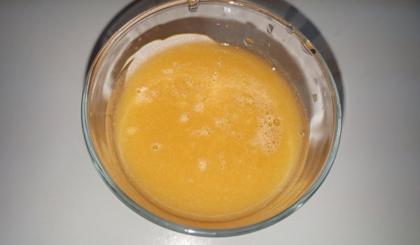 Сок от целина, морков и ябълка