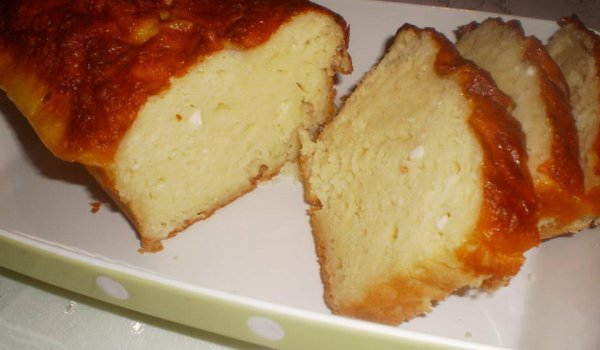 Солен кейк с кашкавалена коричка