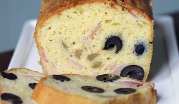 Солен кекс с маслини