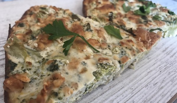 Солен пай с броколи и крема сирене