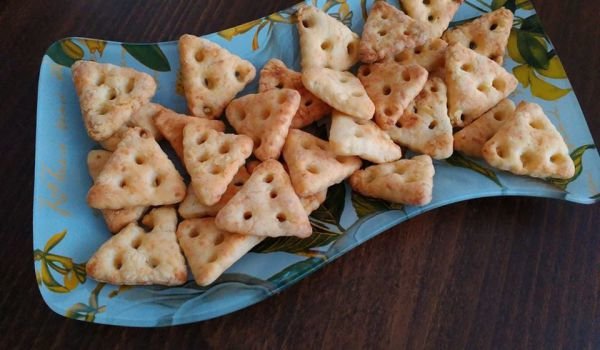 Солени бисквити със сирене