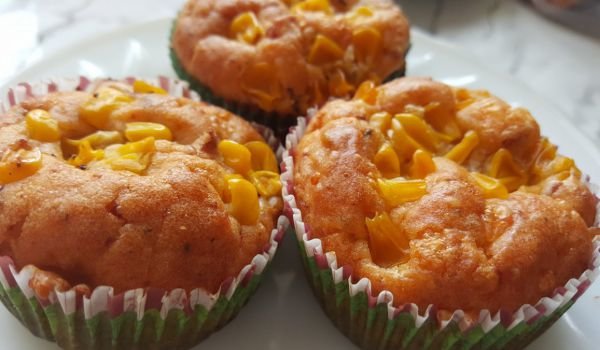 Солени мъфини с царевица