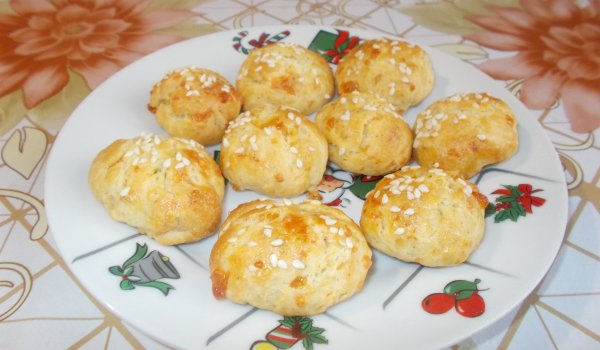 Соленки с кашкавал и сусам