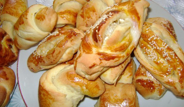 Соленки с крема сирене и сусам