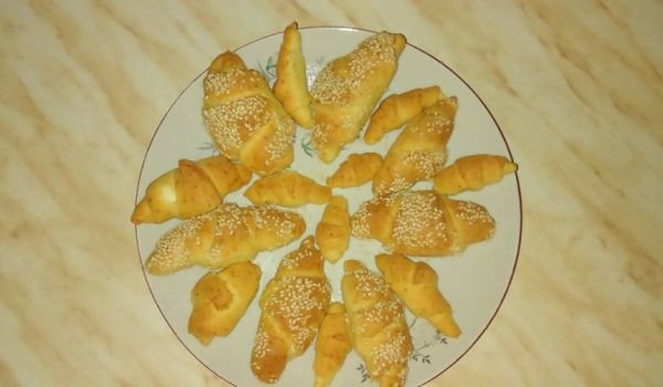 Соленки със сирене и кашкавал