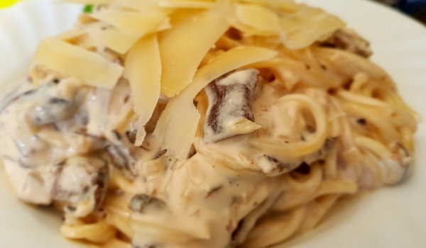 Сос за паста с гъби Рижика