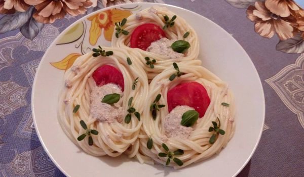 Спагети с ядкова майонеза