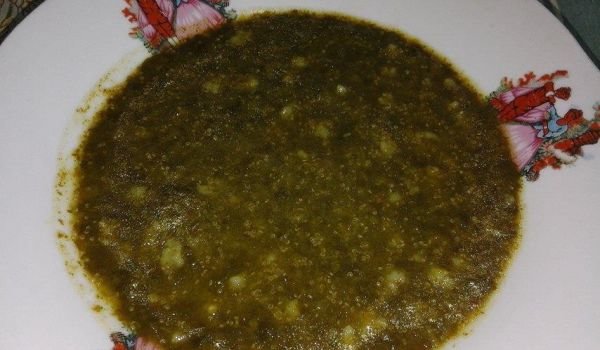 Спаначена яхния с булгур и амарант
