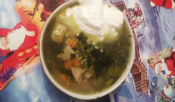 Спаначена супа с месо