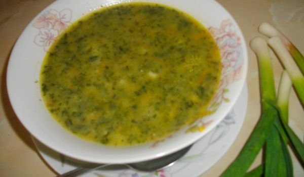 Спаначена супа със застройка